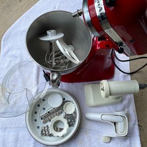 A Kirkland that people use to bake with. Pretty much new only been used once